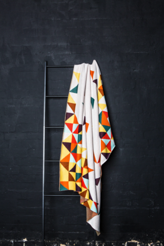 AVES Collection